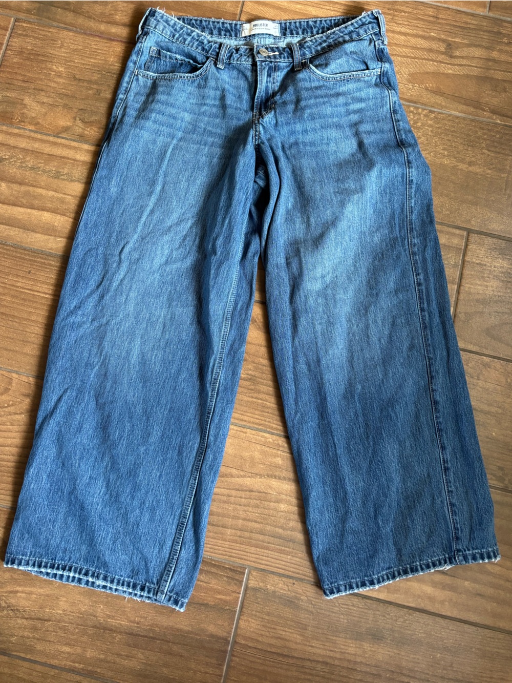 Hollister Low Rise Super Baggy Wide Leg Jeans Medium Wash 100% Cotton Size 10R